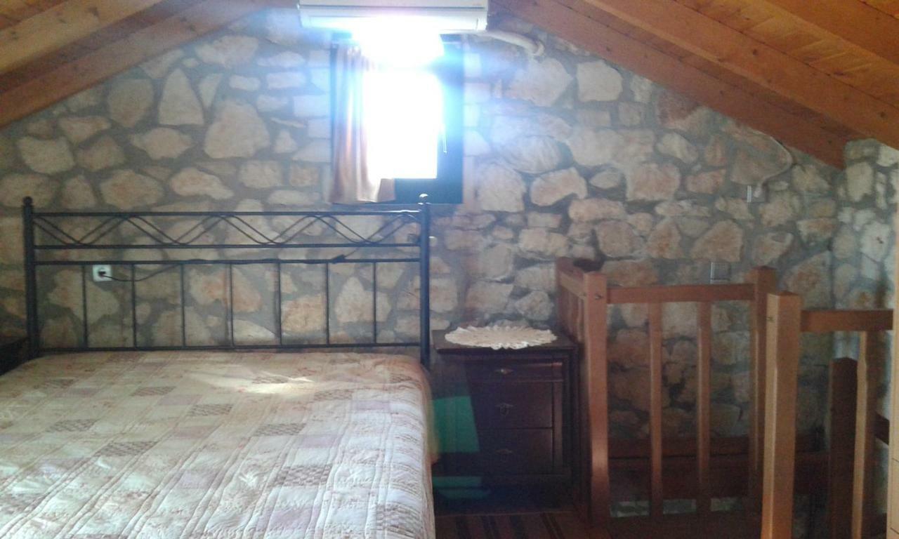 The Stone House-Zacharatos Nikolaos Villa Pouláta Екстериор снимка