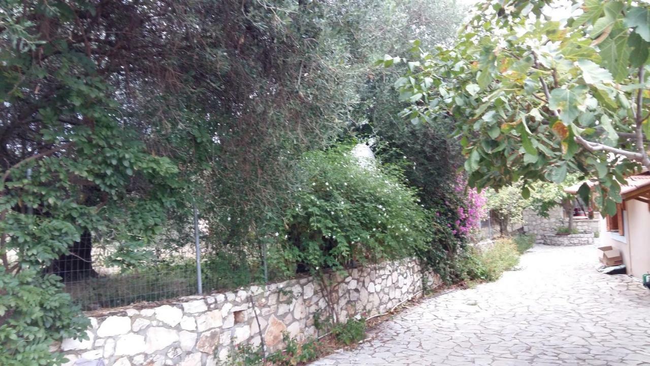 The Stone House-Zacharatos Nikolaos Villa Pouláta Екстериор снимка